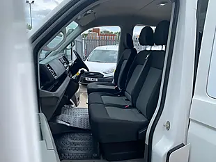 Used 2021 Volkswagen Crafter Double Crew Cab Tipper Lwb RWD White - Interior and Exterior details 14