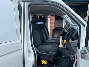Used 2021 Volkswagen Crafter Double Crew Cab Tipper Lwb RWD White - Interior and Exterior details 19