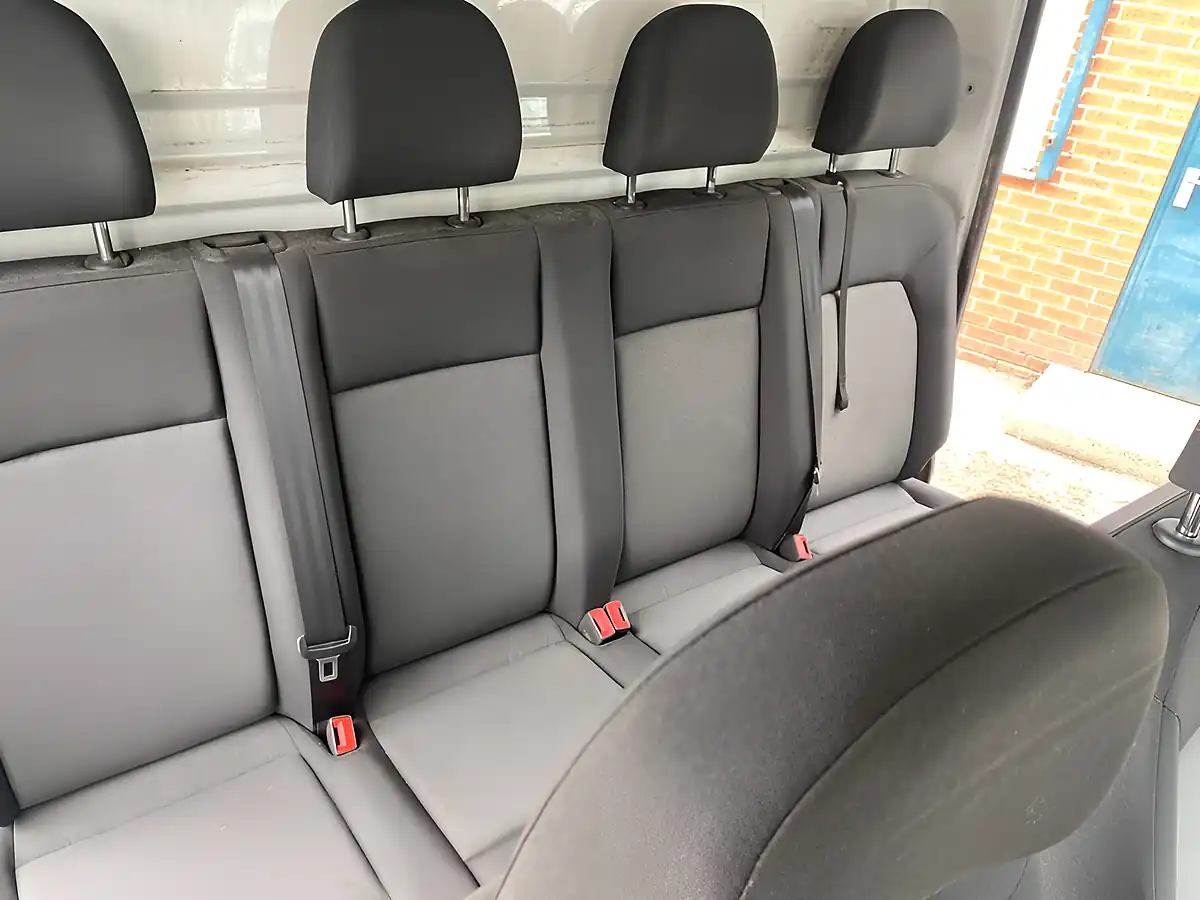 Used 2021 Volkswagen Crafter Double Crew Cab Tipper Lwb RWD White - Interior and Exterior details 20