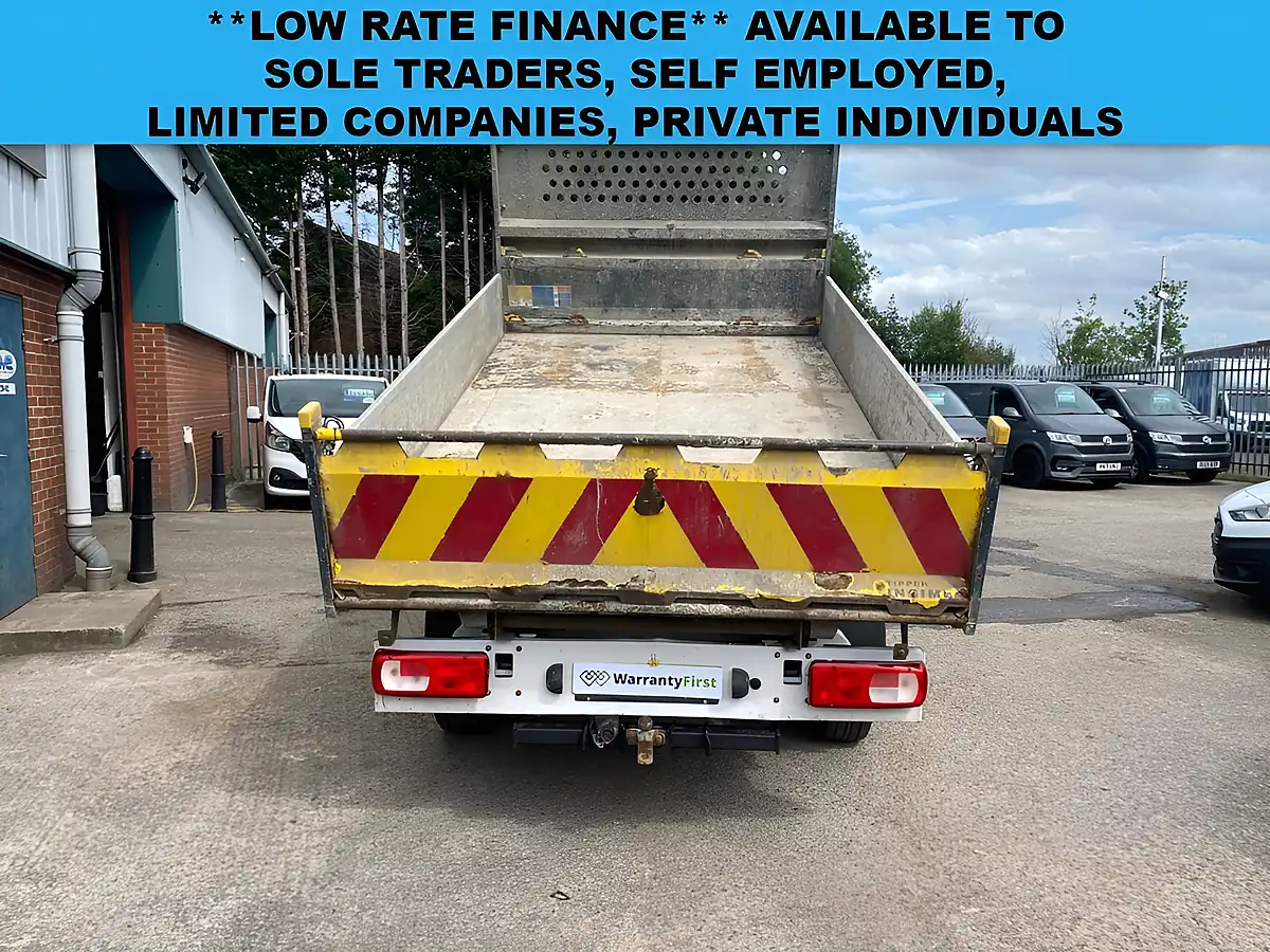 Used 2021 Volkswagen Crafter Double Crew Cab Tipper Lwb RWD White - Interior and Exterior details 6