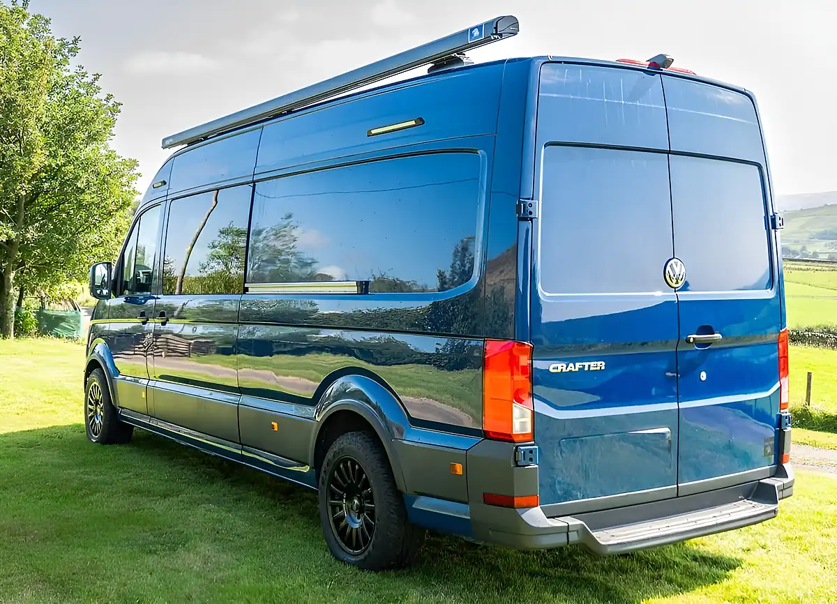 Used 2021 Volkswagen Crafter Startline Blue - Interior and Exterior details 2