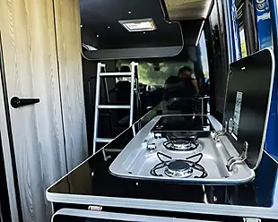 Used 2021 Volkswagen Crafter Startline Blue - Interior and Exterior details 9