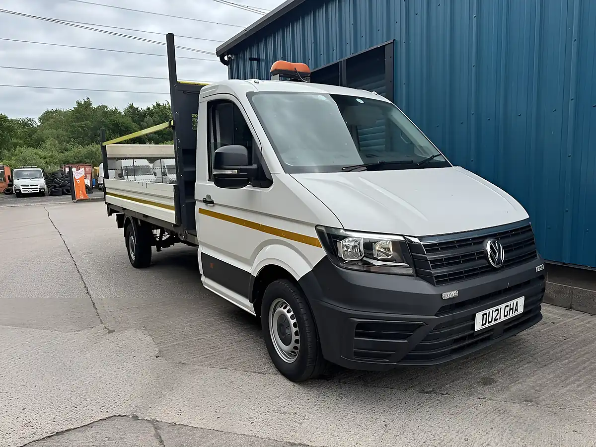 Used 2021 Volkswagen Crafter Startline White - Front View