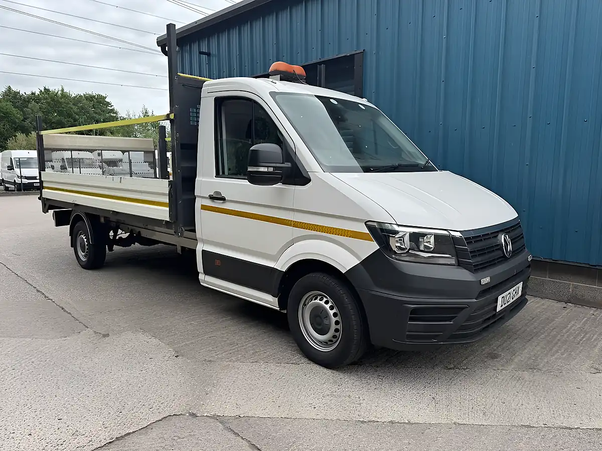 Used 2021 Volkswagen Crafter Startline White - Interior and Exterior details 2