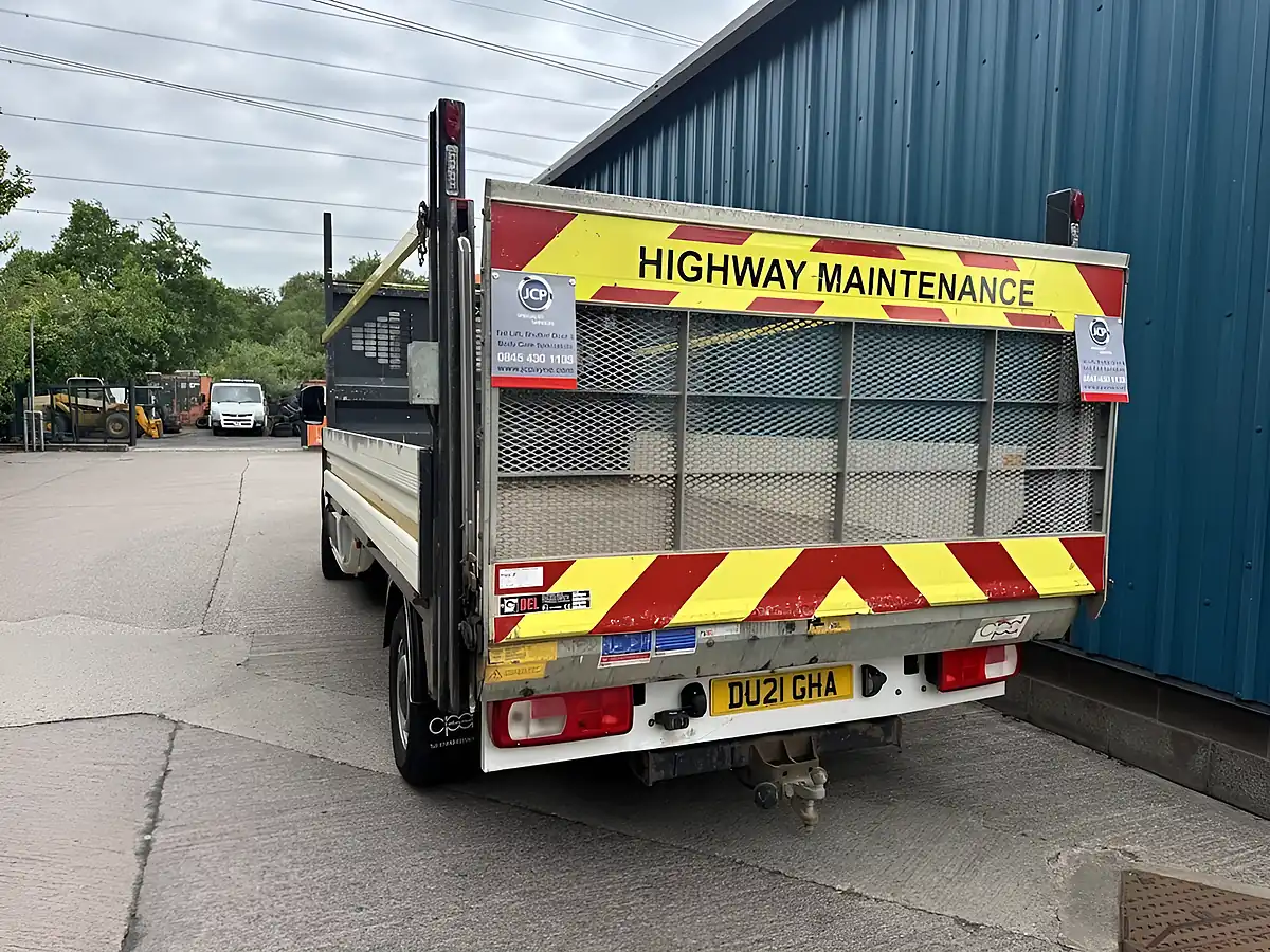 Used 2021 Volkswagen Crafter Startline White - Interior and Exterior details 8