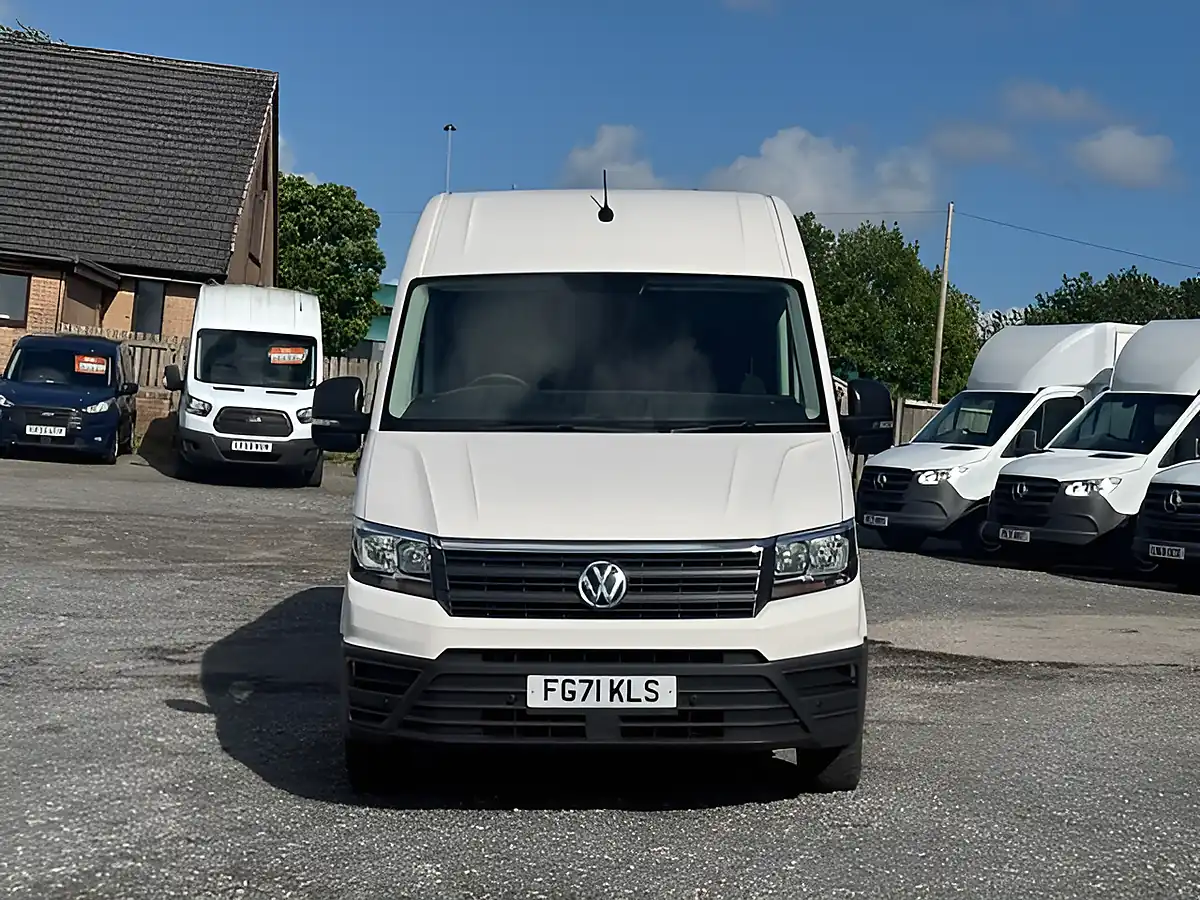 Used 2021 Volkswagen Crafter Startline White - Interior and Exterior details 11