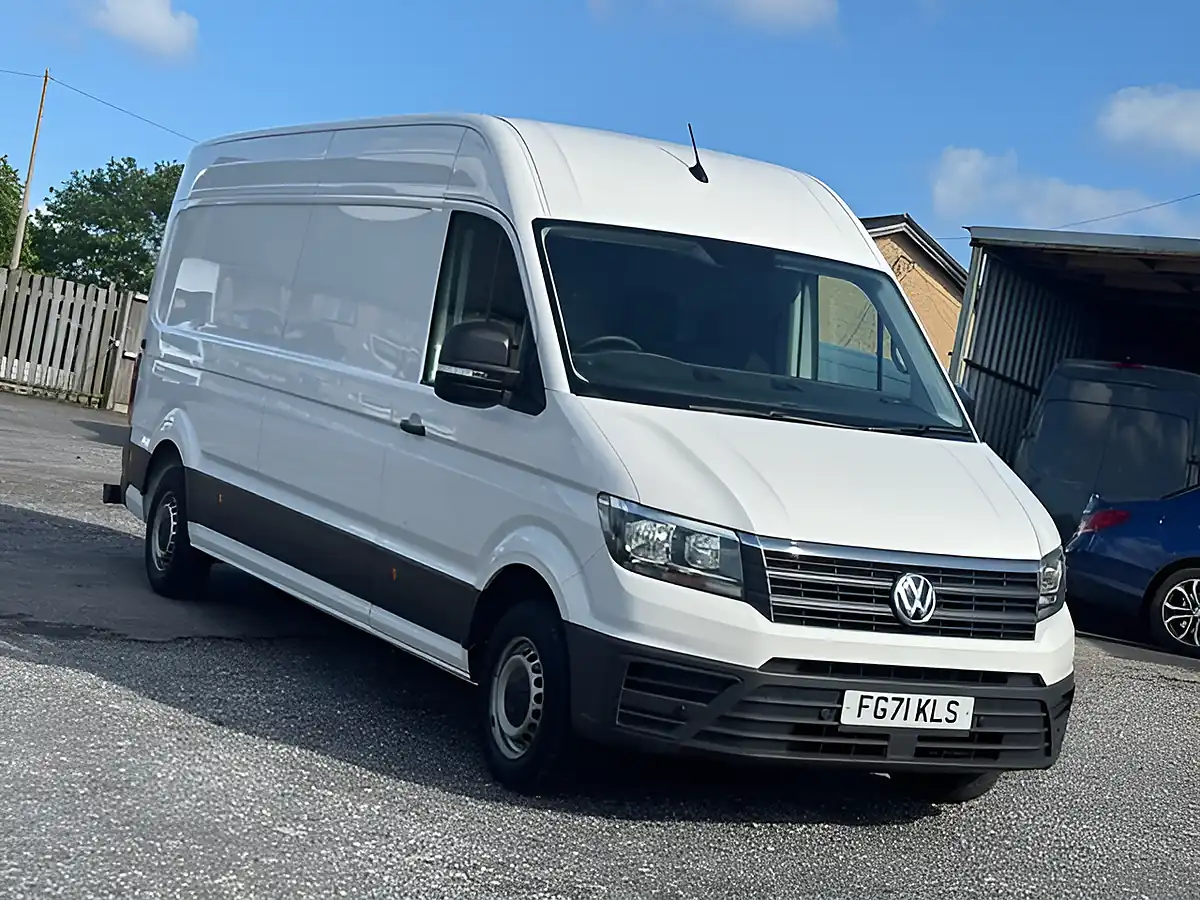 Used 2021 Volkswagen Crafter Startline White - Interior and Exterior details 2
