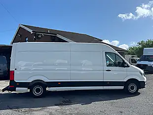 Used 2021 Volkswagen Crafter Startline White - Interior and Exterior details 3