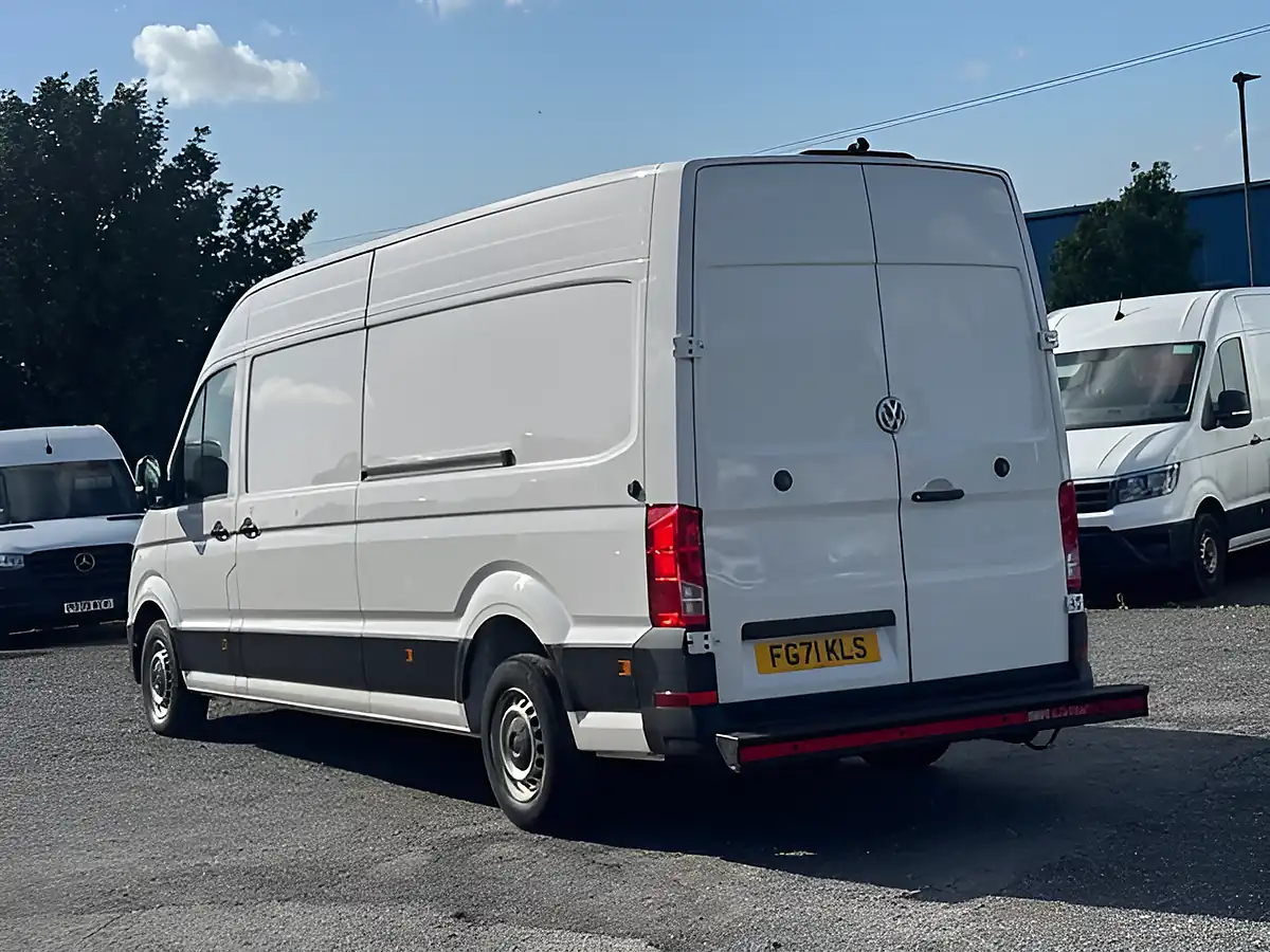 Used 2021 Volkswagen Crafter Startline White - Interior and Exterior details 5