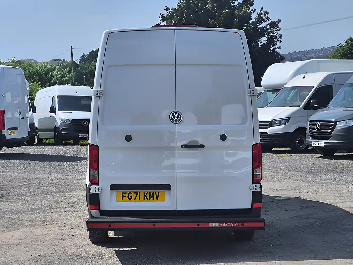 Used 2021 Volkswagen Crafter Startline White - Interior and Exterior details 4