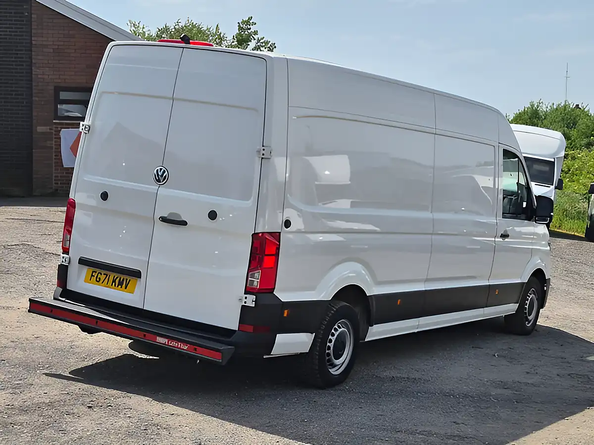 Used 2021 Volkswagen Crafter Startline White - Interior and Exterior details 7