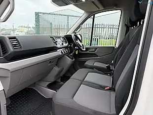 Used 2021 Volkswagen Crafter Startline White - Interior and Exterior details 6