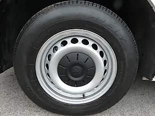 Used 2021 Volkswagen Crafter Startline White - Interior and Exterior details 11