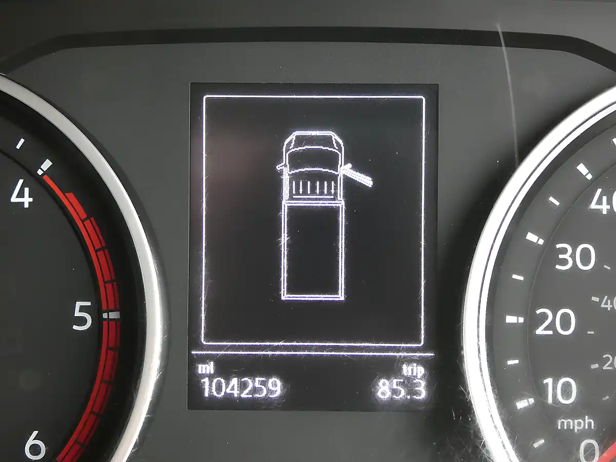 Used 2021 Volkswagen Crafter Startline White - Interior and Exterior details 7