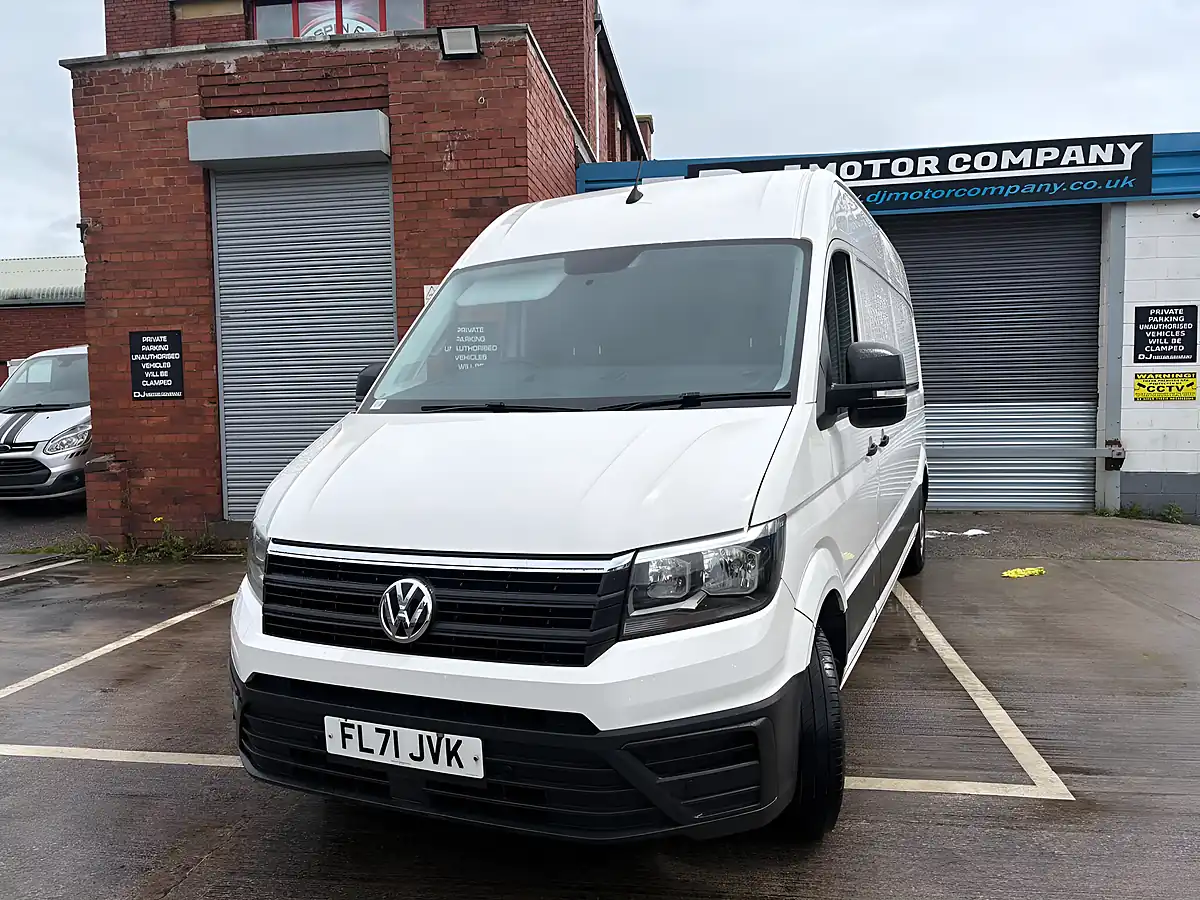Used 2021 Volkswagen Crafter Startline White - Interior and Exterior details 5