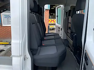 Used 2021 Volkswagen Crafter Startline White - Interior and Exterior details 16