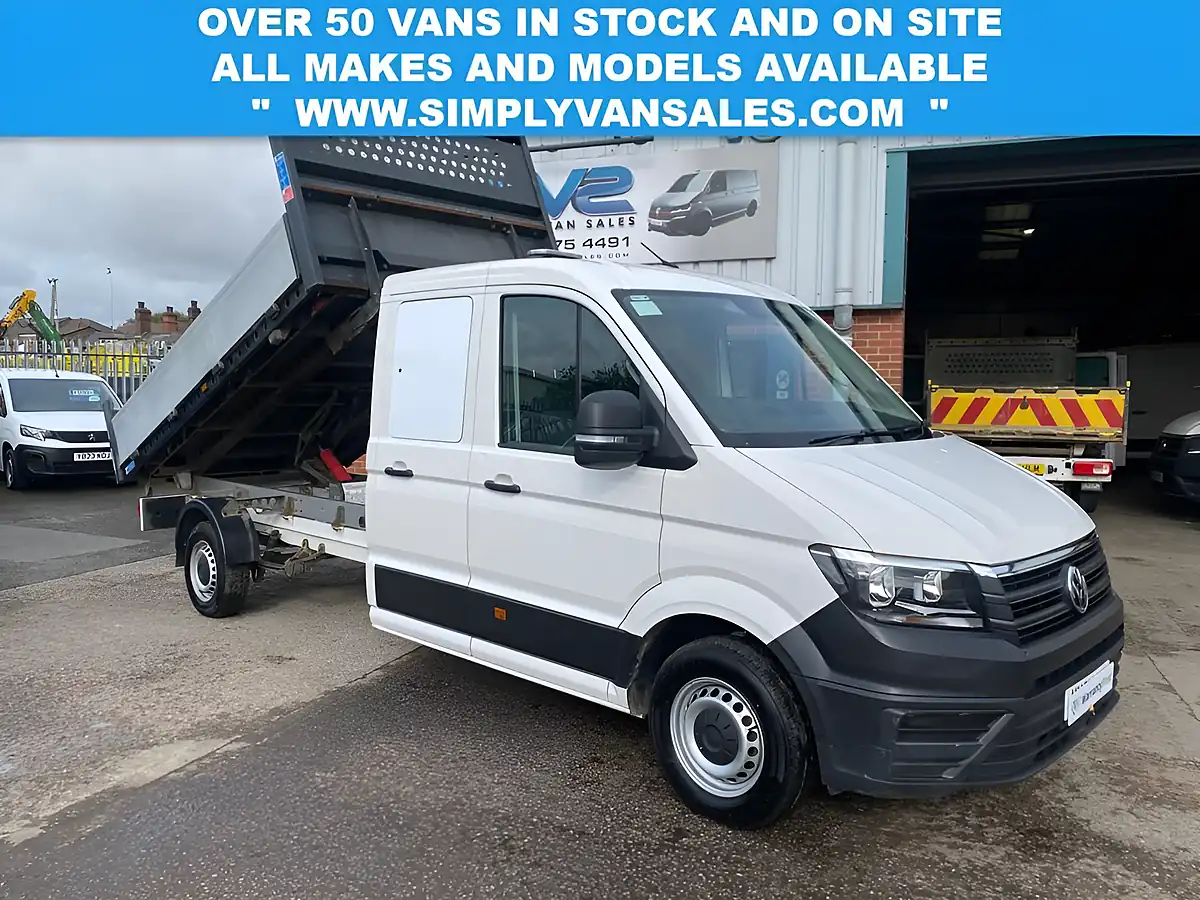 Used 2021 Volkswagen Crafter Startline White - Interior and Exterior details 9