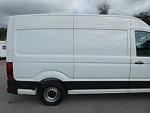 Used 2021 Volkswagen Crafter Startline White - Interior and Exterior details 15