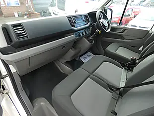 Used 2021 Volkswagen Crafter Startline White - Interior and Exterior details 17