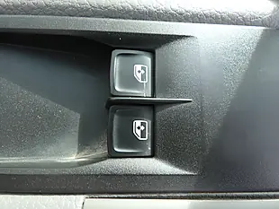 Used 2021 Volkswagen Crafter Startline White - Interior and Exterior details 20