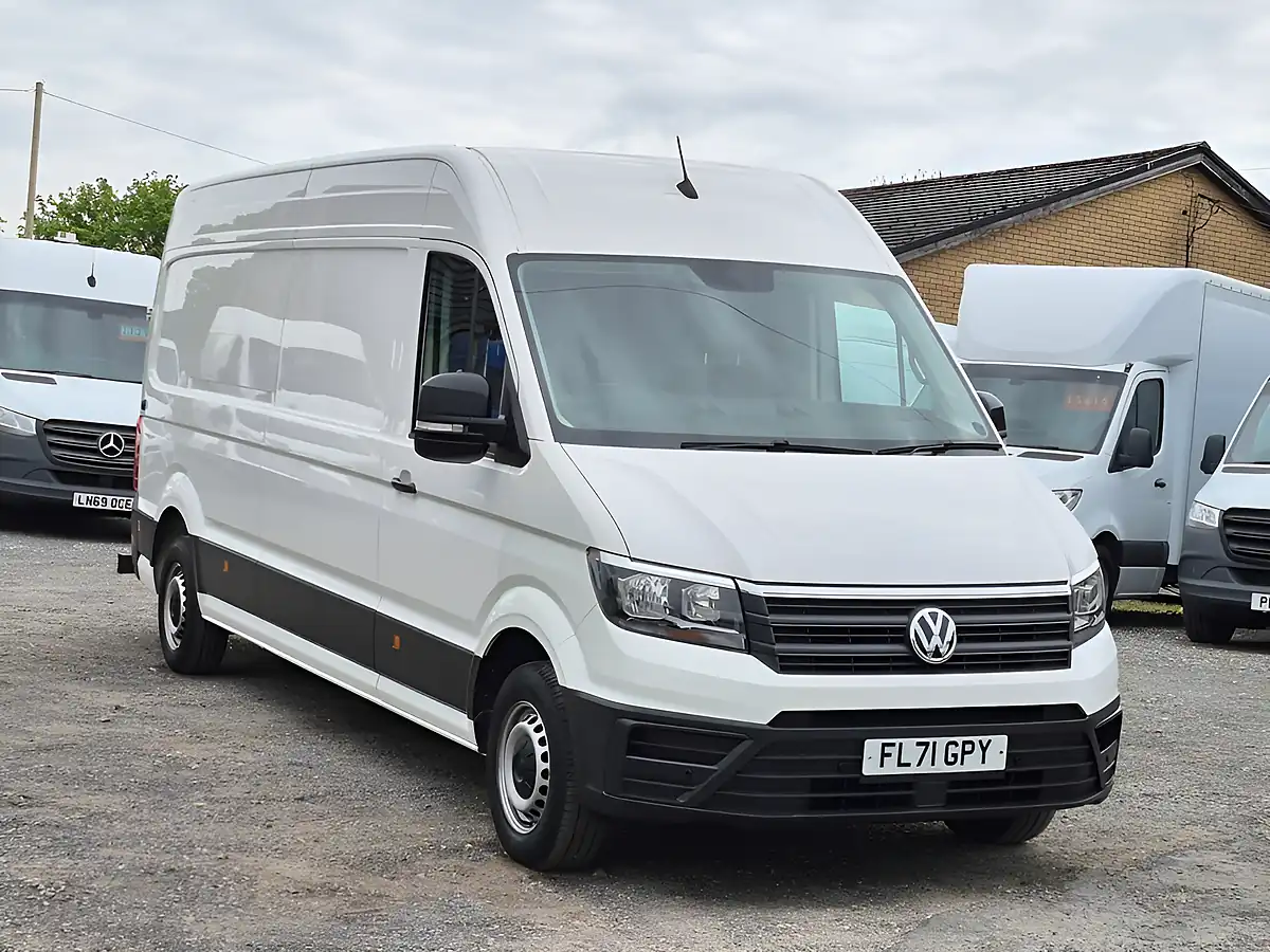 Used 2021 Volkswagen Crafter Startline White - Interior and Exterior details 2