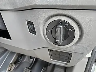 Used 2021 Volkswagen Crafter Trendline White - Interior and Exterior details 18
