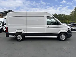 Used 2021 Volkswagen Crafter Trendline White - Interior and Exterior details 8