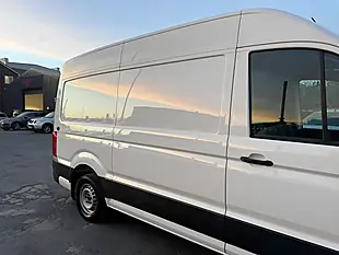 Used 2021 Volkswagen Crafter Trendline White - Interior and Exterior details 16
