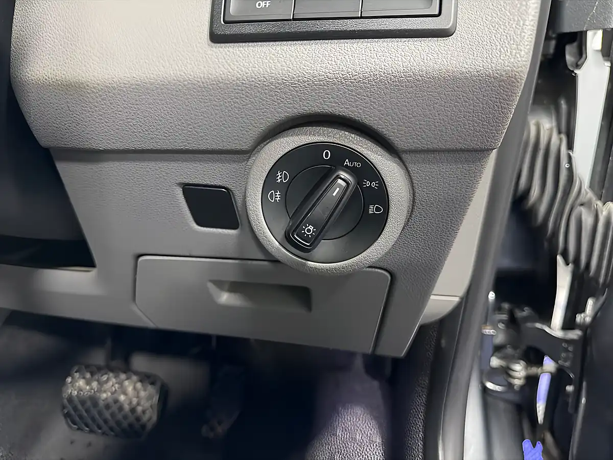 Used 2021 Volkswagen E-Transporter Advance Indium Grey - Interior and Exterior details 16