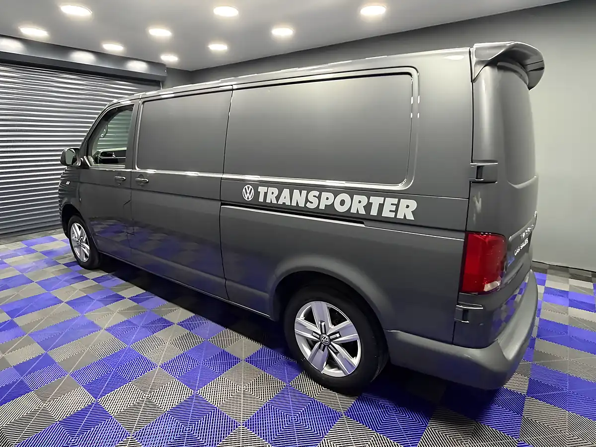 Used 2021 Volkswagen E-Transporter Advance Indium Grey - Interior and Exterior details 8