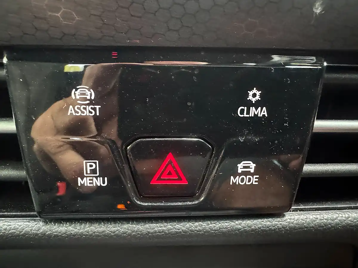 Used 2021 Volkswagen Golf Gtd Black - Interior and Exterior details 18