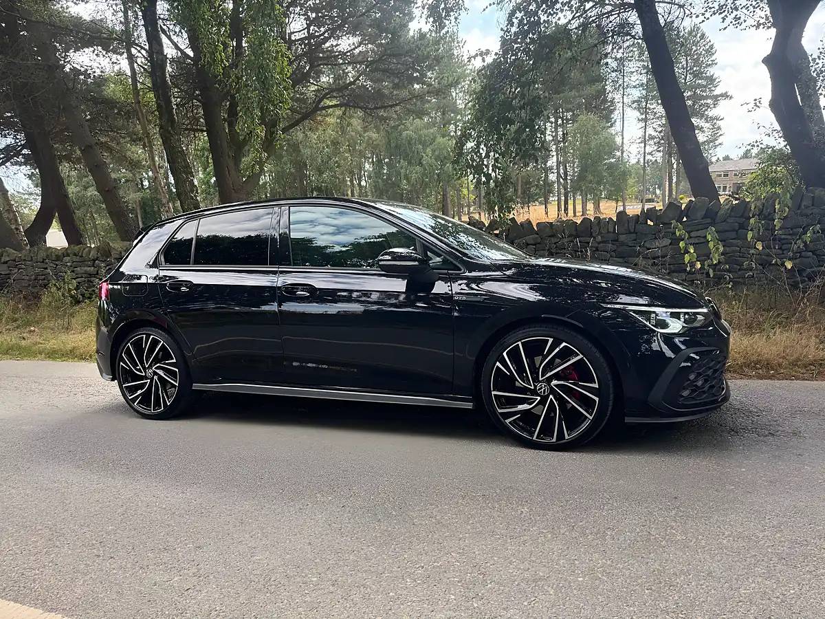 Used 2021 Volkswagen Golf Gtd Black - Interior and Exterior details 3