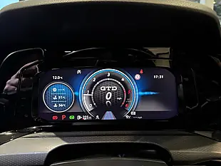 Used 2021 Volkswagen Golf Gtd Blue - Interior and Exterior details 11