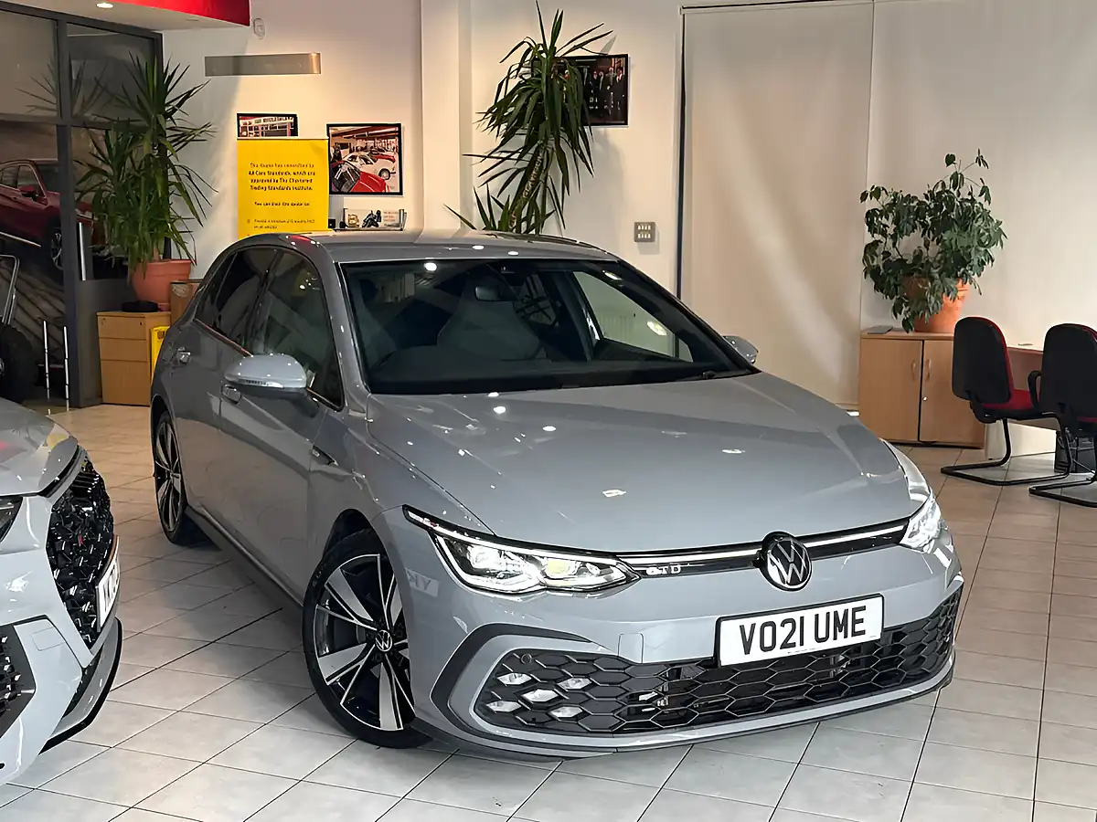 Used 2021 Volkswagen Golf Gtd Grey - Front View
