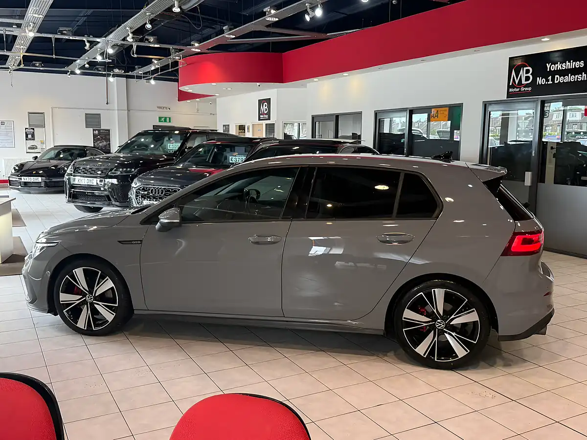Used 2021 Volkswagen Golf Gtd Grey - Interior and Exterior details 8