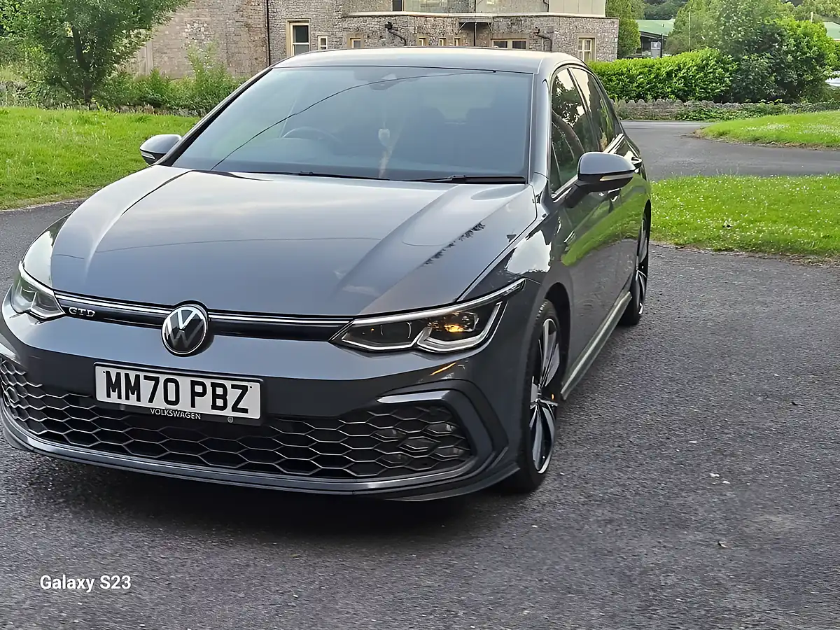 Used 2021 Volkswagen Golf Gtd Moonstone Grey - Interior and Exterior details 11