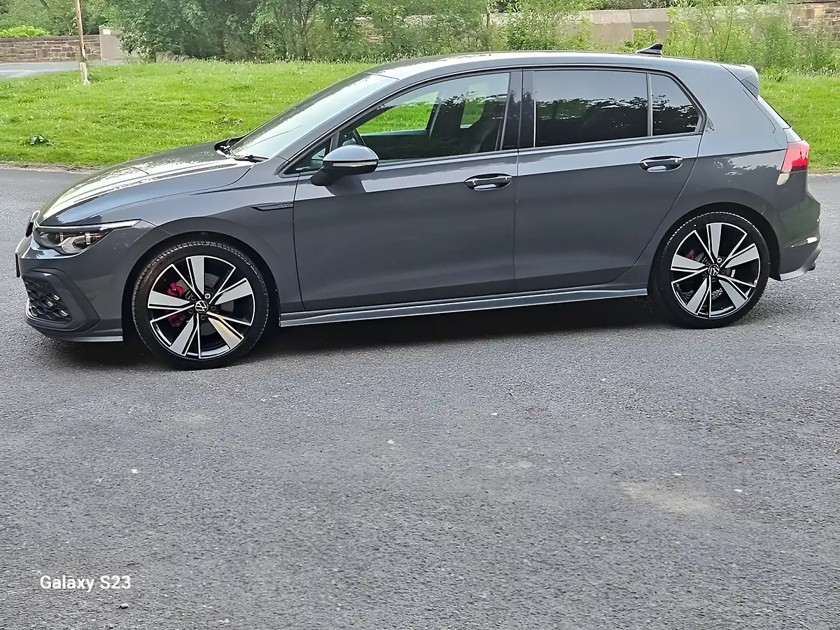 Used 2021 Volkswagen Golf Gtd Moonstone Grey - Interior and Exterior details 13