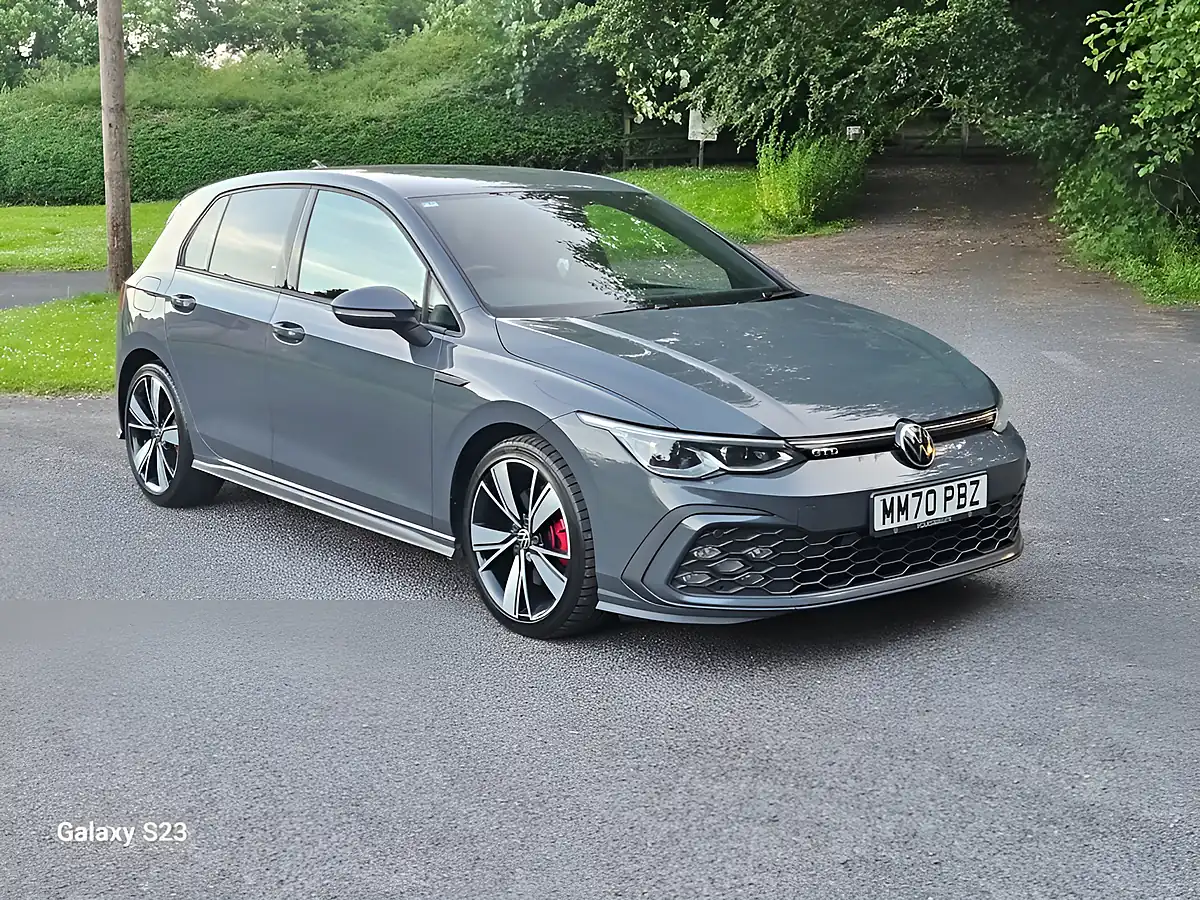 Used 2021 Volkswagen Golf Gtd Moonstone Grey - Interior and Exterior details 5