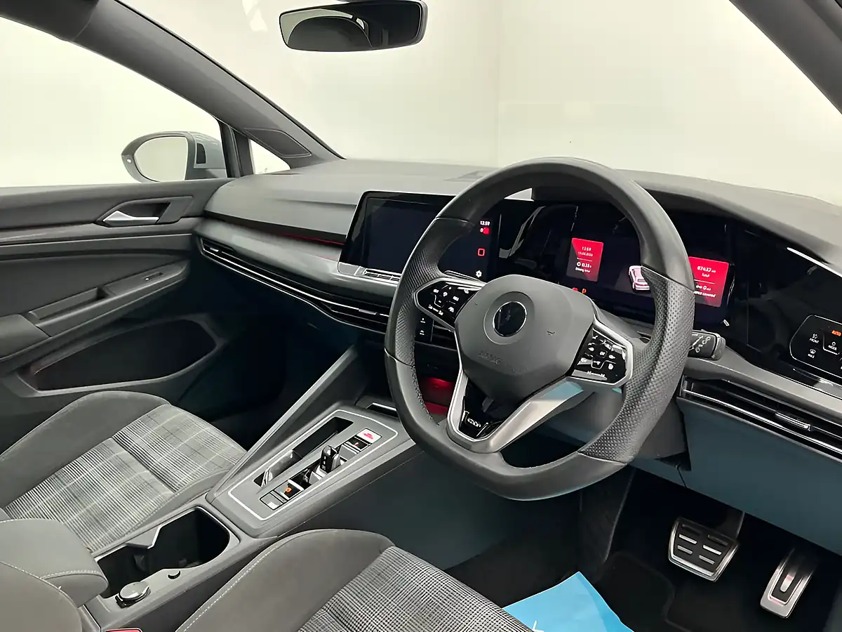 Used 2021 Volkswagen Golf Gtd Moonstone Grey - Interior and Exterior details 12