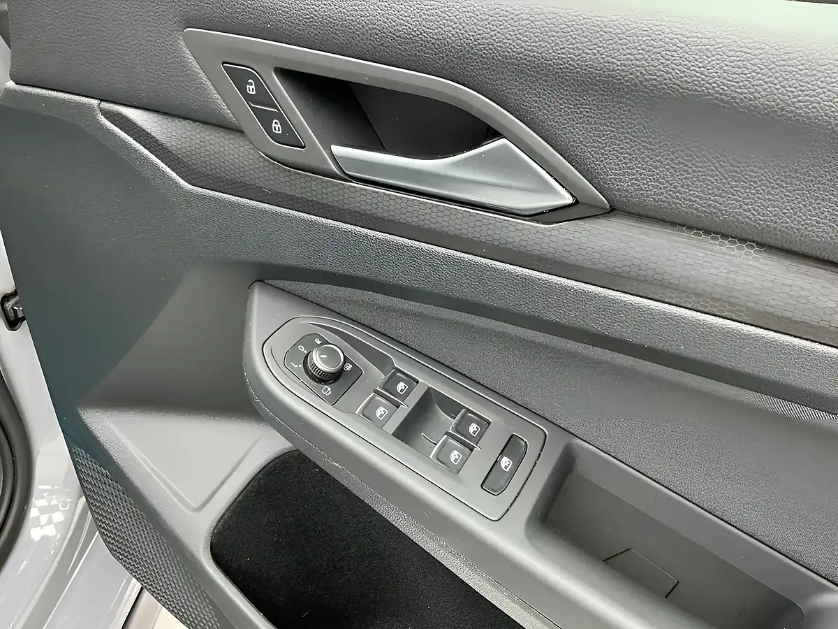 Used 2021 Volkswagen Golf Gtd Moonstone Grey - Interior and Exterior details 16