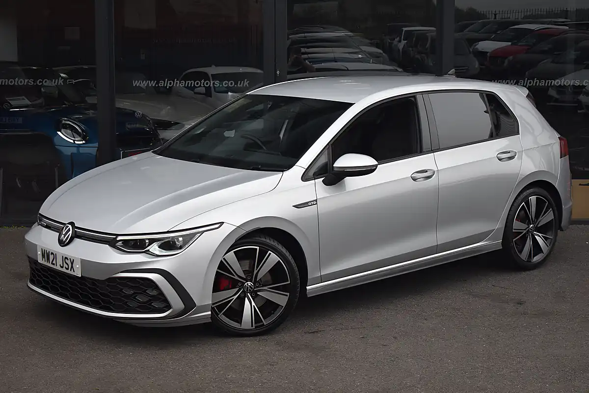 Used 2021 Volkswagen Golf Gtd Reflex Silver - Interior and Exterior details 4