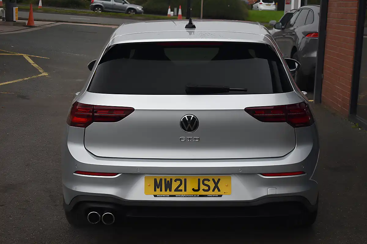 Used 2021 Volkswagen Golf Gtd Reflex Silver - Interior and Exterior details 6