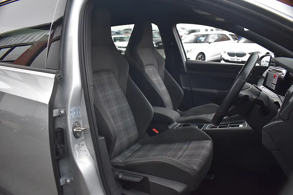 Used 2021 Volkswagen Golf Gtd Reflex Silver - Interior and Exterior details 7