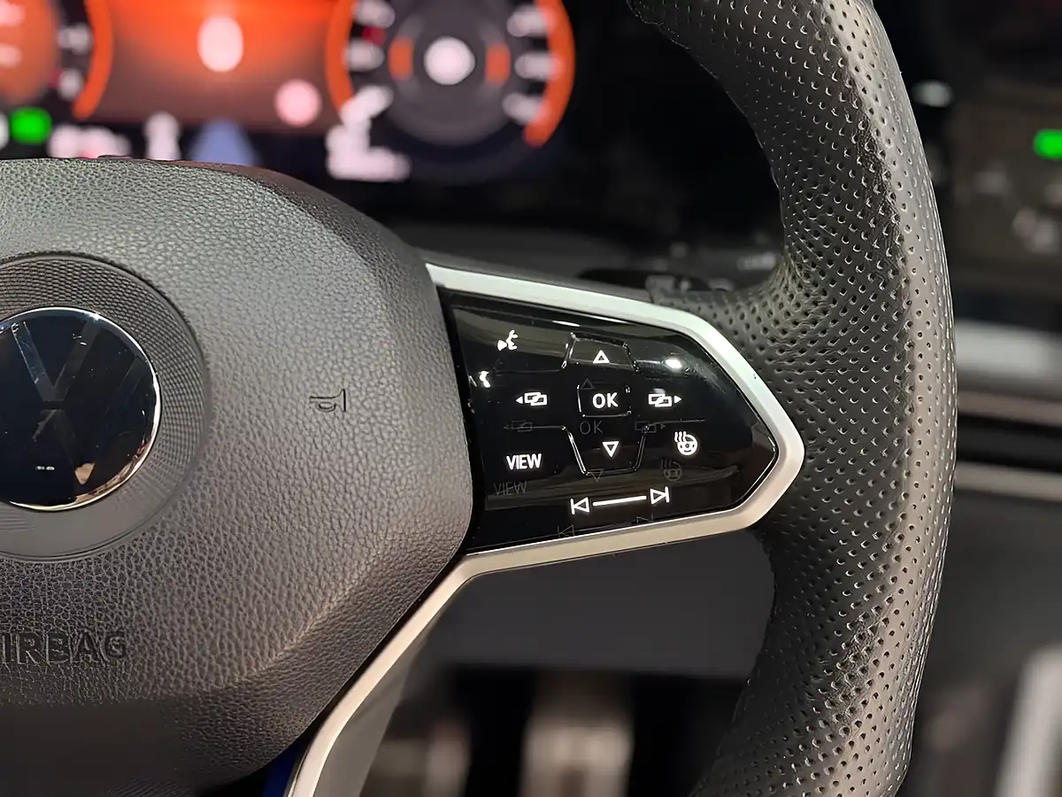 Used 2021 Volkswagen Golf Gte White - Interior and Exterior details 10