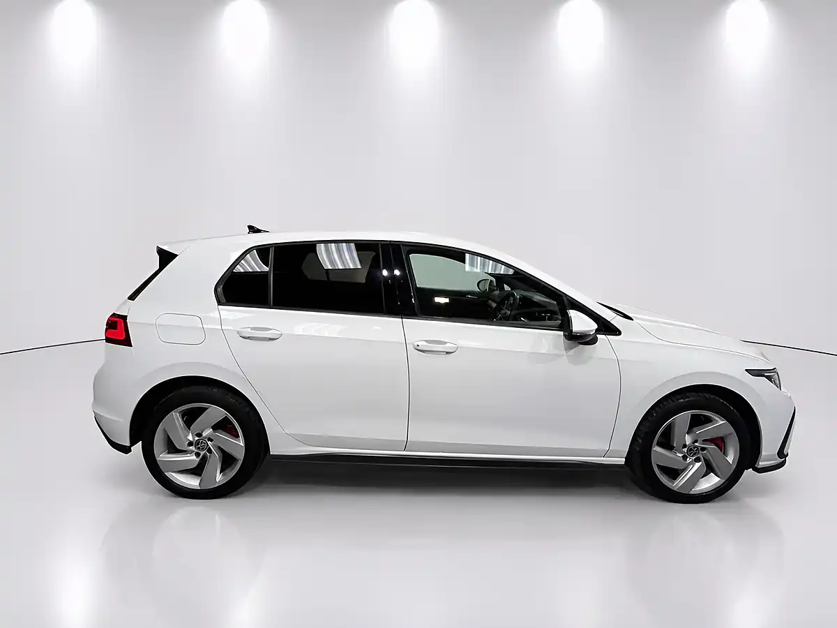 Used 2021 Volkswagen Golf Gte White - Interior and Exterior details 9