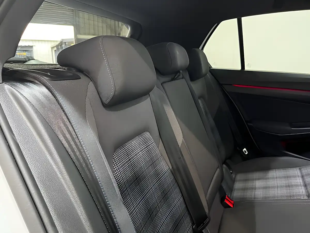 Used 2021 Volkswagen Golf Gte White - Interior and Exterior details 18