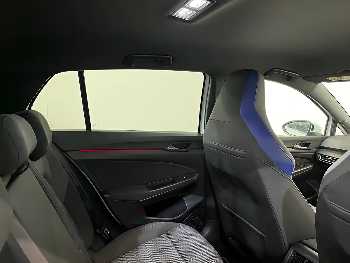 Used 2021 Volkswagen Golf Gte White - Interior and Exterior details 20