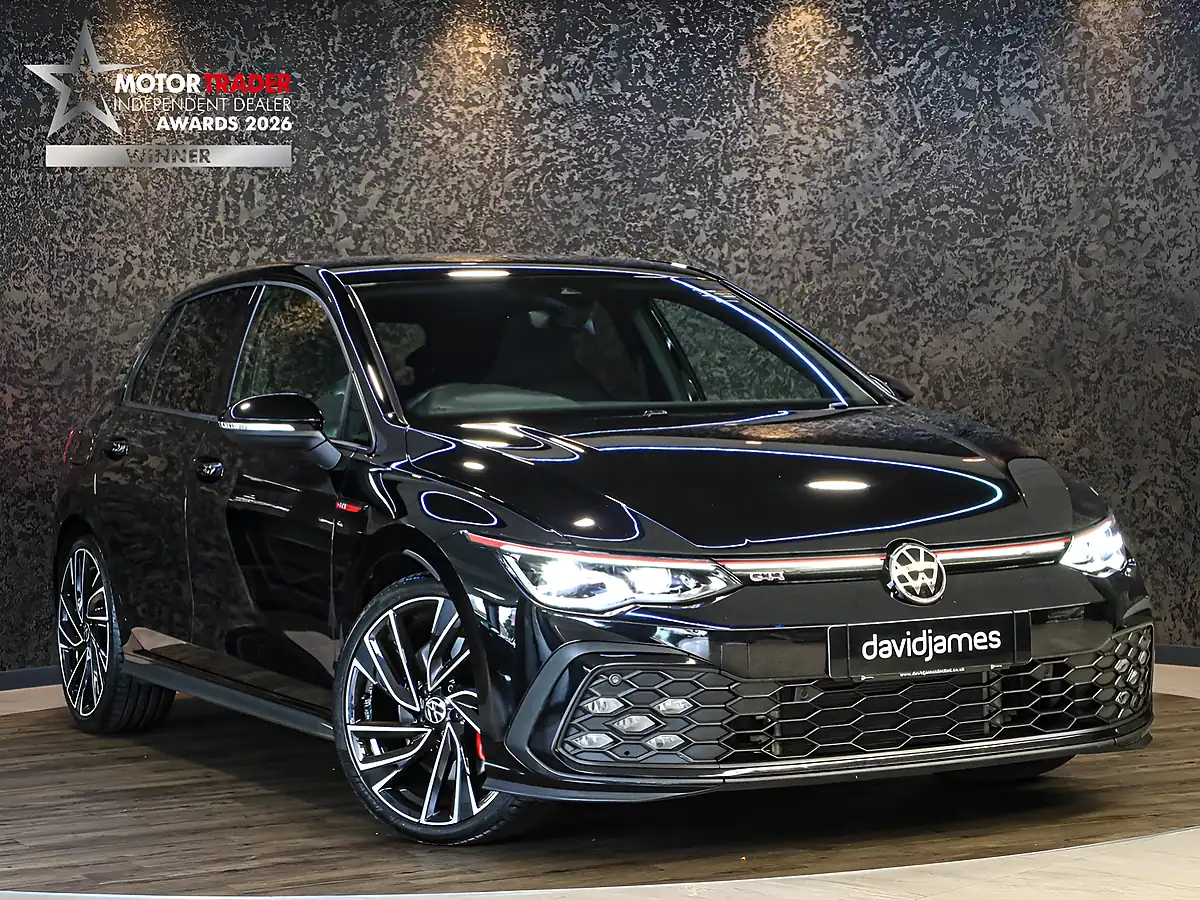 Used 2021 Volkswagen Golf GTI Black - Front View