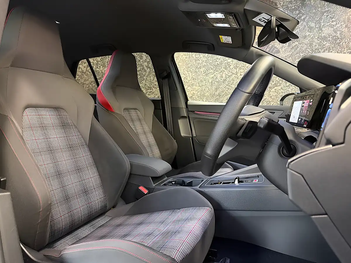 Used 2021 Volkswagen Golf GTI Black - Interior and Exterior details 11