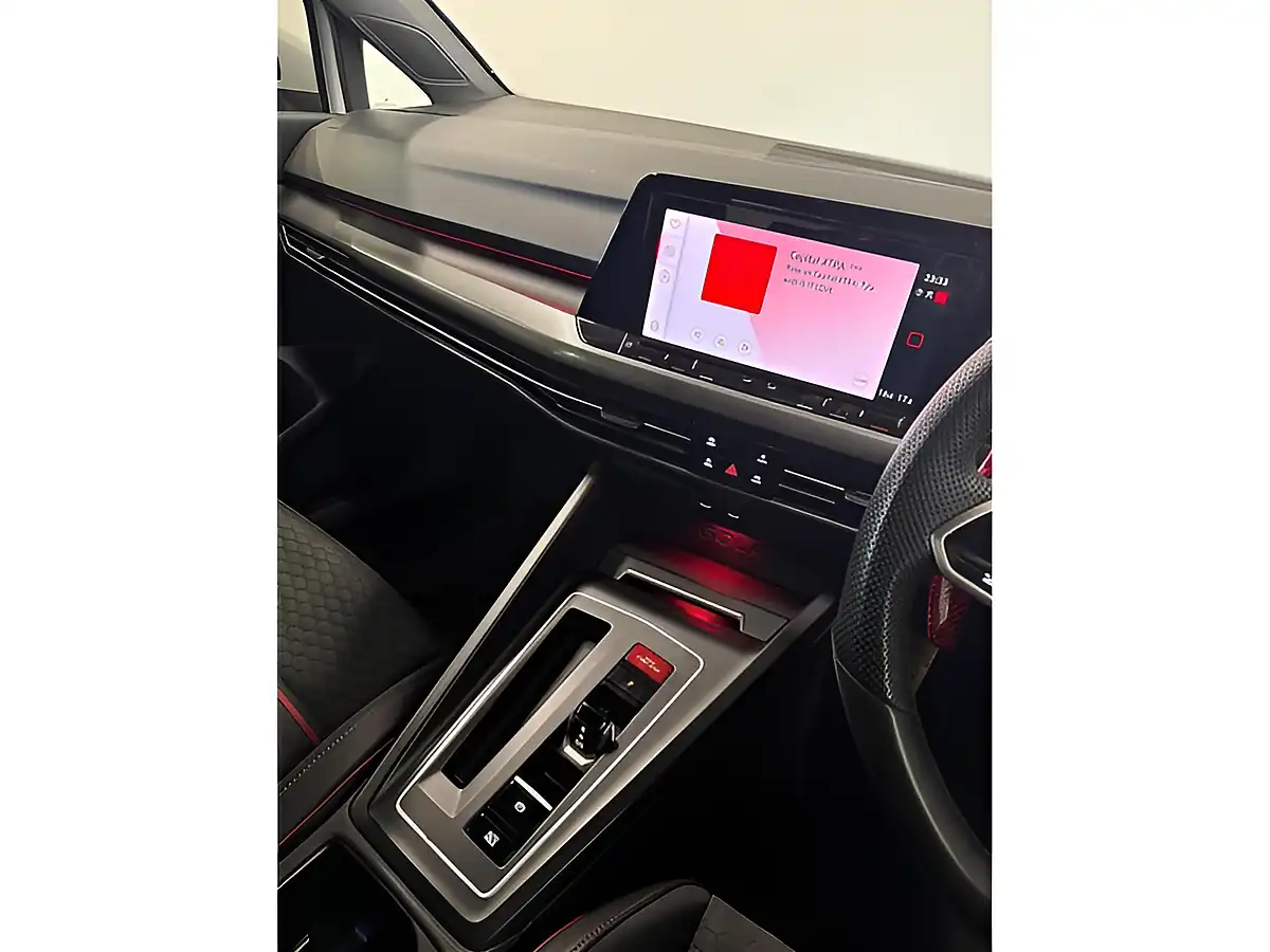 Used 2021 Volkswagen Golf GTI Clubsport White - Interior and Exterior details 16